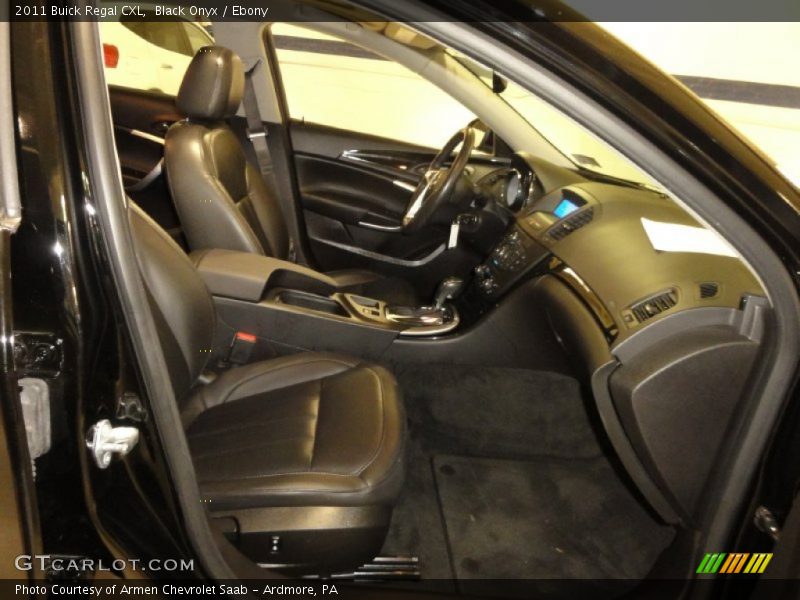 Black Onyx / Ebony 2011 Buick Regal CXL