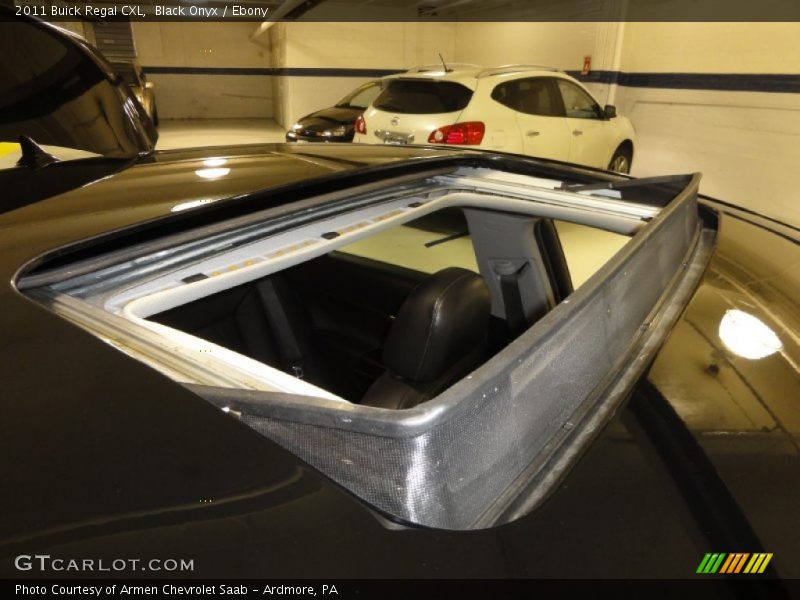 Black Onyx / Ebony 2011 Buick Regal CXL