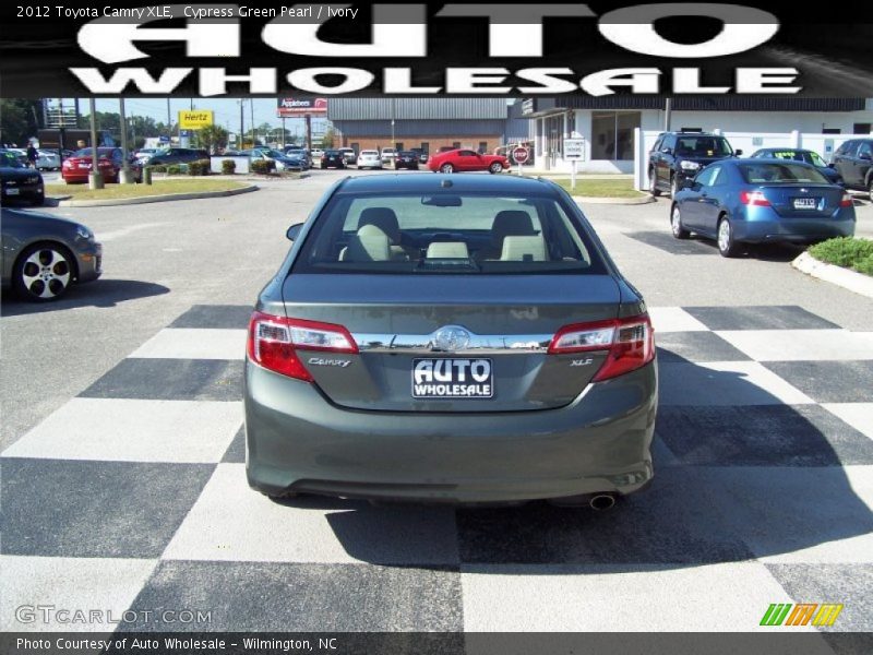 Cypress Green Pearl / Ivory 2012 Toyota Camry XLE