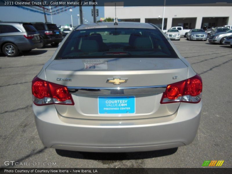 Gold Mist Metallic / Jet Black 2011 Chevrolet Cruze LT