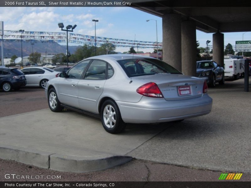 Silver Frost Metallic / Medium/Dark Flint Grey 2006 Ford Taurus SEL