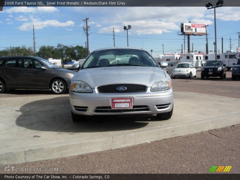 Silver Frost Metallic / Medium/Dark Flint Grey 2006 Ford Taurus SEL