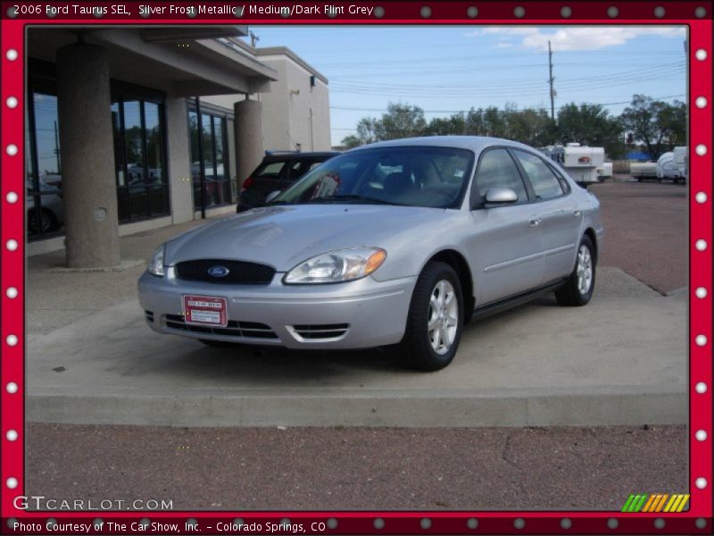Silver Frost Metallic / Medium/Dark Flint Grey 2006 Ford Taurus SEL