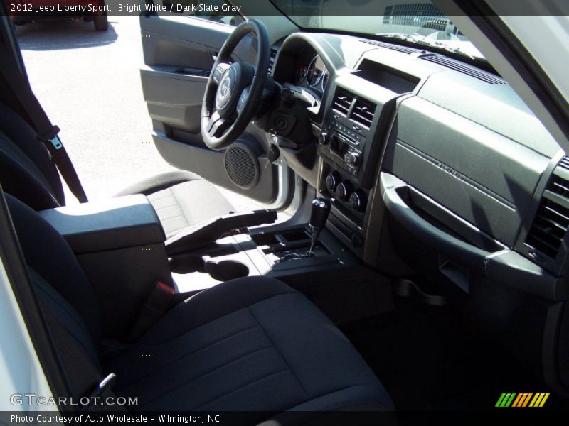 Bright White / Dark Slate Gray 2012 Jeep Liberty Sport