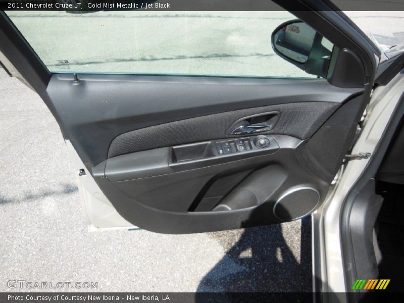 Gold Mist Metallic / Jet Black 2011 Chevrolet Cruze LT