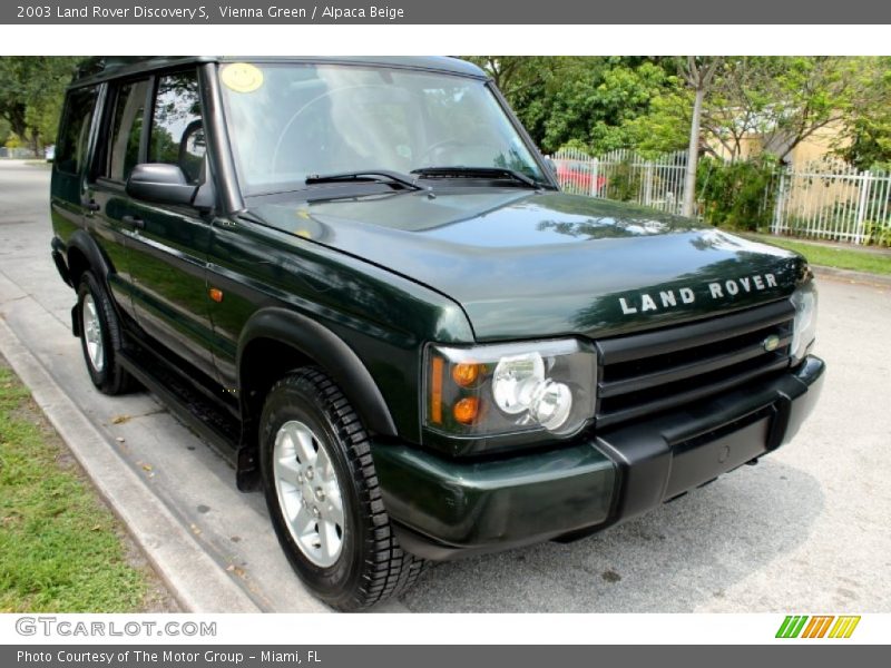 Vienna Green / Alpaca Beige 2003 Land Rover Discovery S