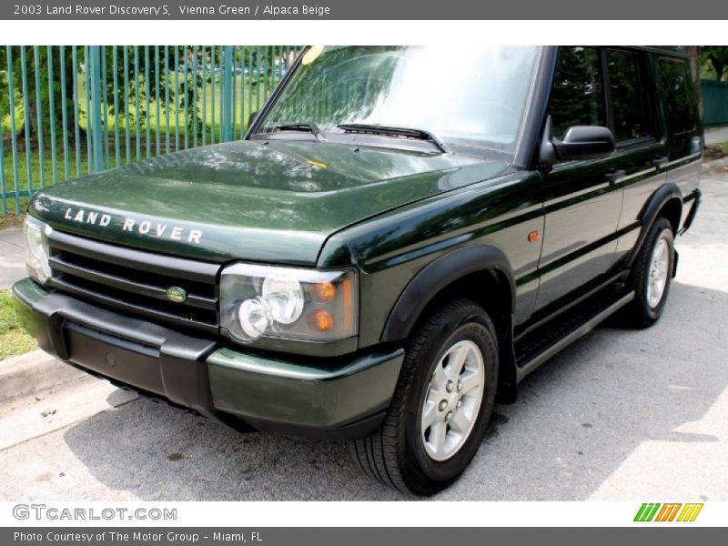 Vienna Green / Alpaca Beige 2003 Land Rover Discovery S