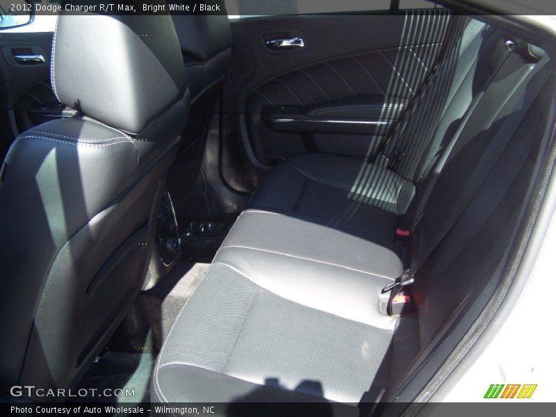 Bright White / Black 2012 Dodge Charger R/T Max