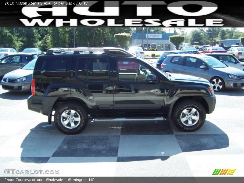 Super Black / Gray 2010 Nissan Xterra S 4x4