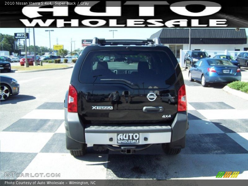 Super Black / Gray 2010 Nissan Xterra S 4x4