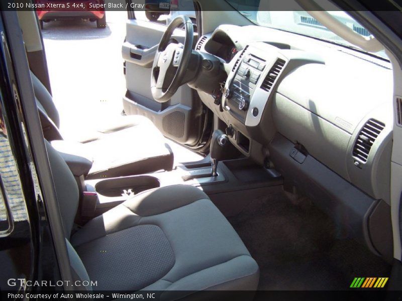 Super Black / Gray 2010 Nissan Xterra S 4x4