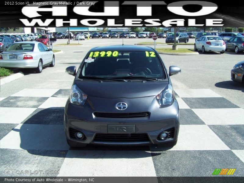 Magnetic Gray Metallic / Dark Gray 2012 Scion iQ