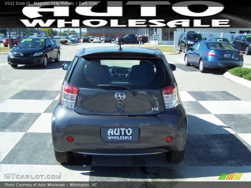 Magnetic Gray Metallic / Dark Gray 2012 Scion iQ