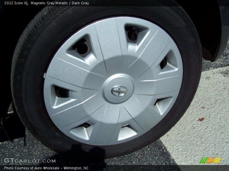 Magnetic Gray Metallic / Dark Gray 2012 Scion iQ