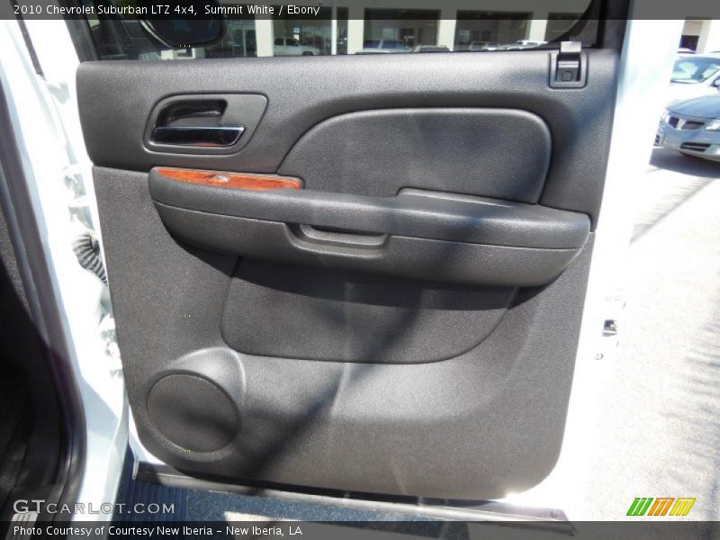 Summit White / Ebony 2010 Chevrolet Suburban LTZ 4x4