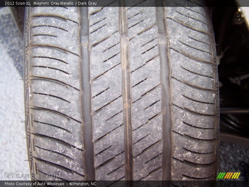 Magnetic Gray Metallic / Dark Gray 2012 Scion iQ