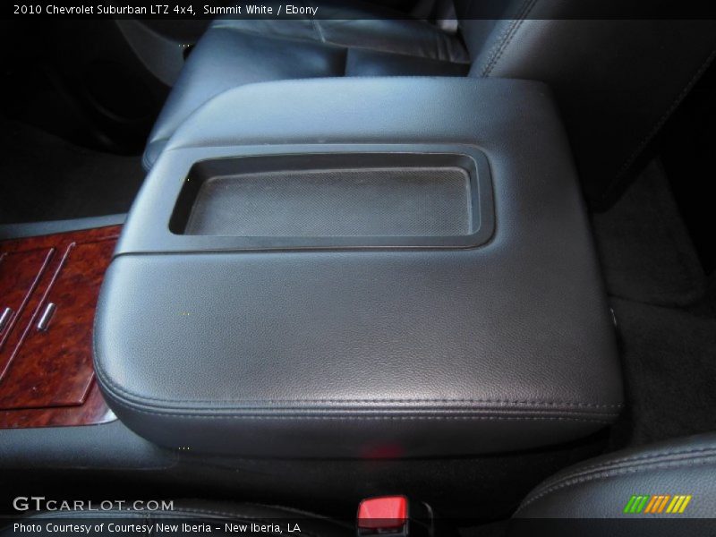 Summit White / Ebony 2010 Chevrolet Suburban LTZ 4x4