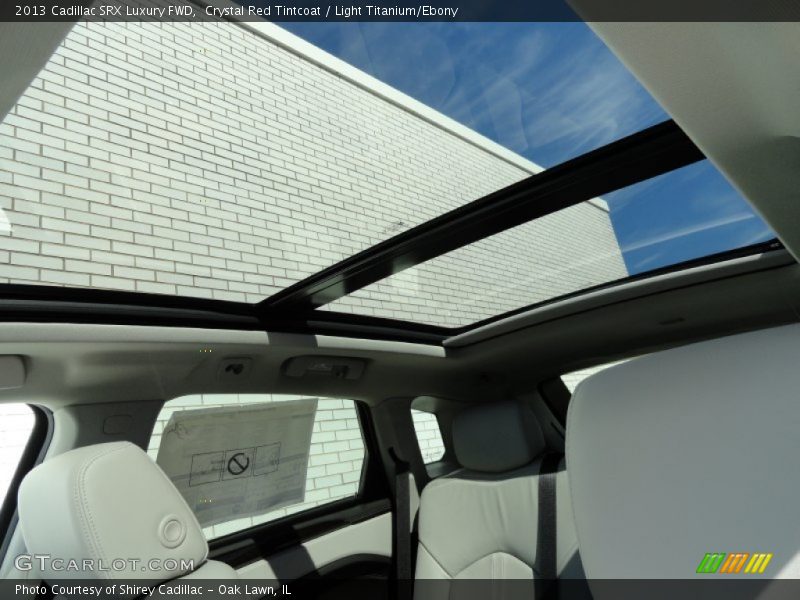 Sunroof of 2013 SRX Luxury FWD