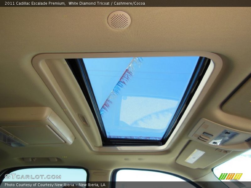 White Diamond Tricoat / Cashmere/Cocoa 2011 Cadillac Escalade Premium