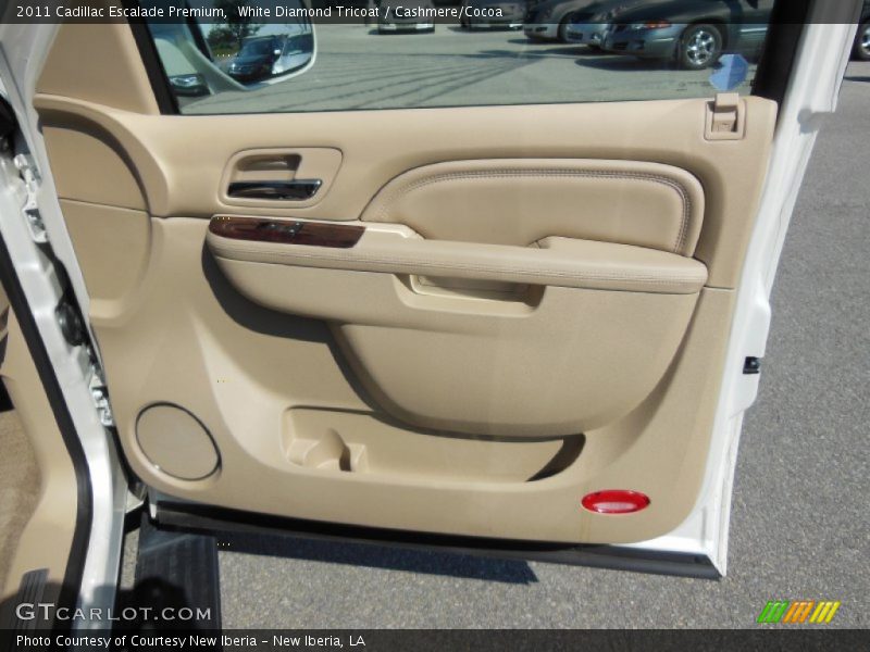 White Diamond Tricoat / Cashmere/Cocoa 2011 Cadillac Escalade Premium