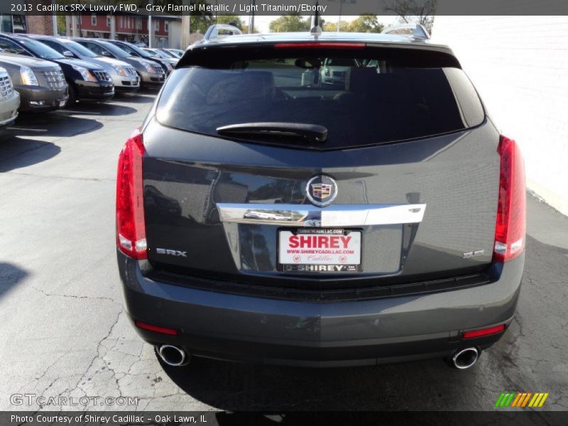 Gray Flannel Metallic / Light Titanium/Ebony 2013 Cadillac SRX Luxury FWD