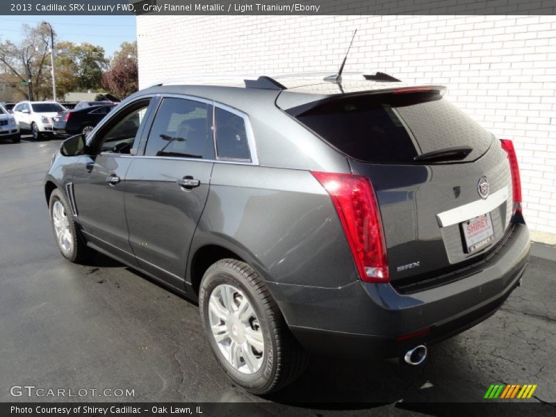 Gray Flannel Metallic / Light Titanium/Ebony 2013 Cadillac SRX Luxury FWD