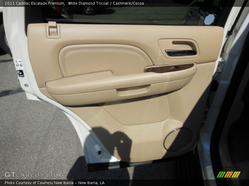 White Diamond Tricoat / Cashmere/Cocoa 2011 Cadillac Escalade Premium