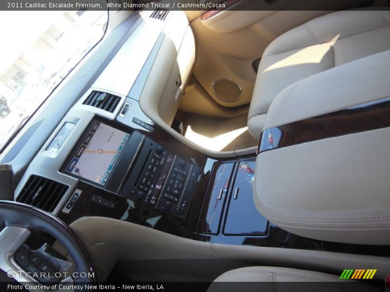 White Diamond Tricoat / Cashmere/Cocoa 2011 Cadillac Escalade Premium
