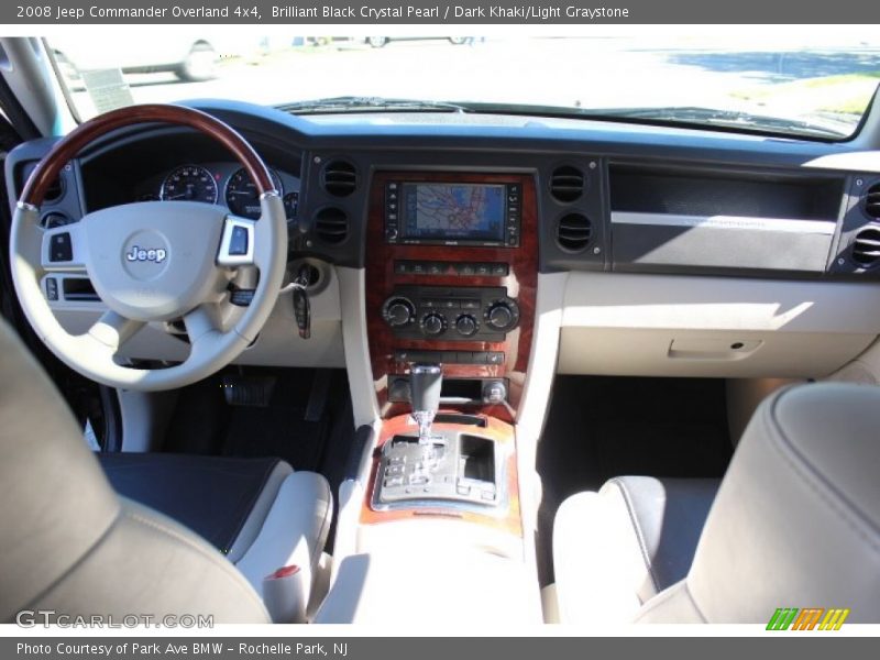 Brilliant Black Crystal Pearl / Dark Khaki/Light Graystone 2008 Jeep Commander Overland 4x4