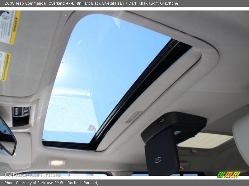 Brilliant Black Crystal Pearl / Dark Khaki/Light Graystone 2008 Jeep Commander Overland 4x4