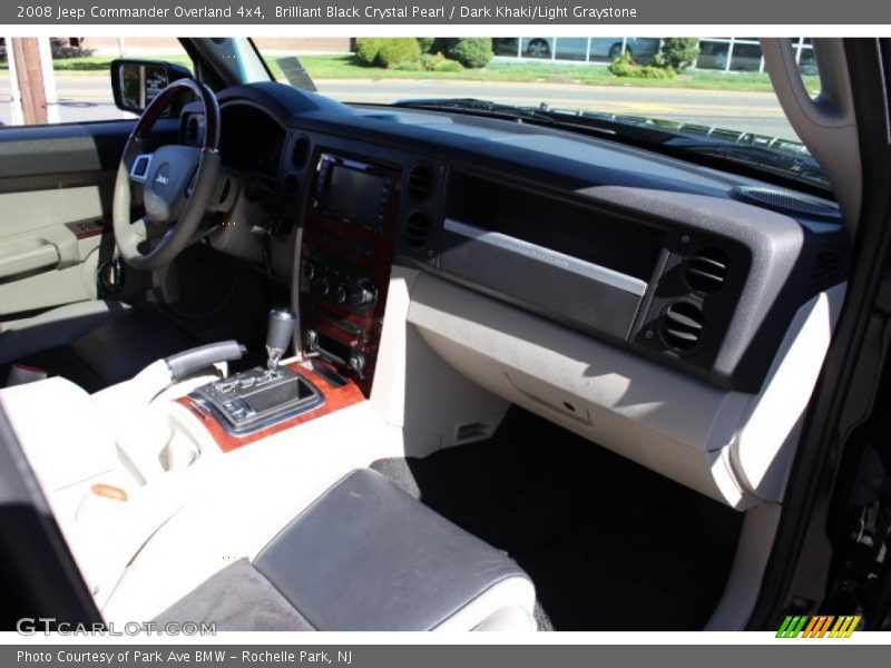 Brilliant Black Crystal Pearl / Dark Khaki/Light Graystone 2008 Jeep Commander Overland 4x4