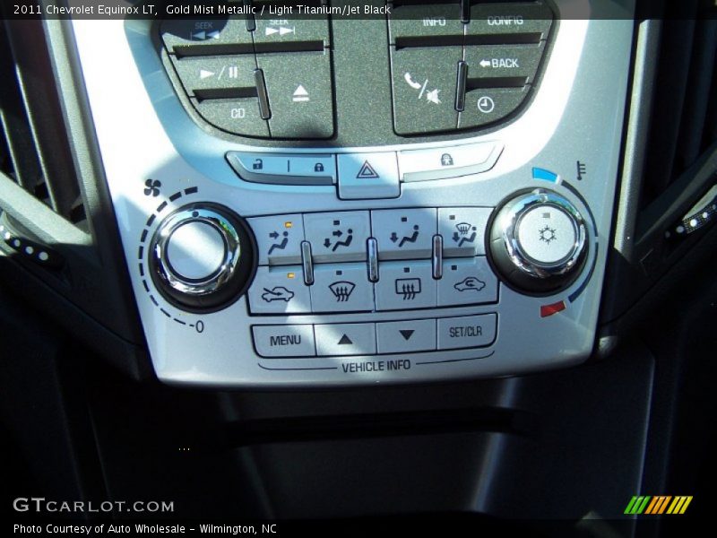 Gold Mist Metallic / Light Titanium/Jet Black 2011 Chevrolet Equinox LT