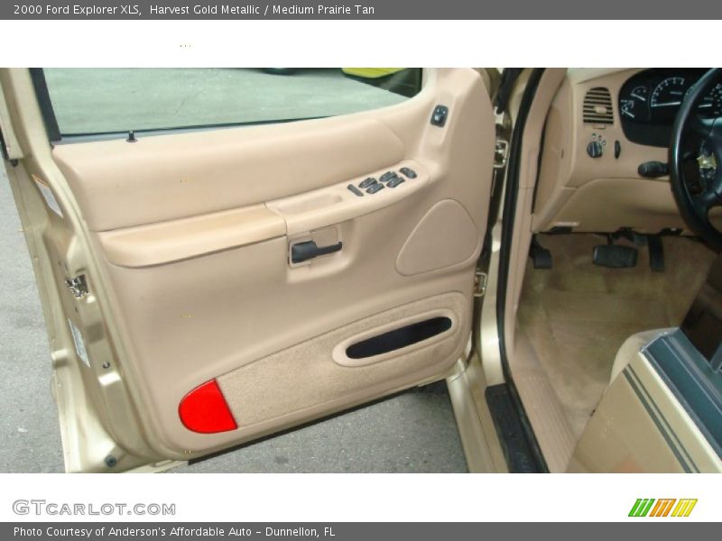 Harvest Gold Metallic / Medium Prairie Tan 2000 Ford Explorer XLS