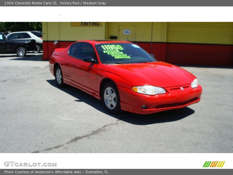 Victory Red / Medium Gray 2004 Chevrolet Monte Carlo SS