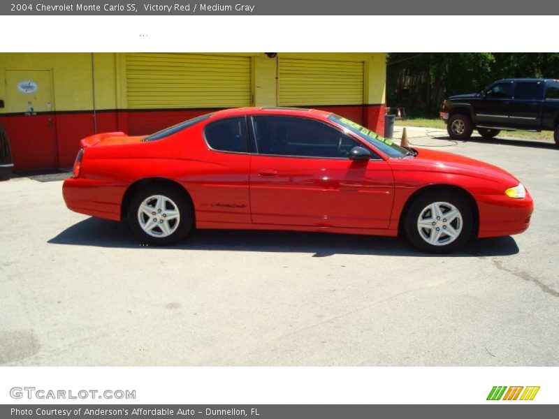 Victory Red / Medium Gray 2004 Chevrolet Monte Carlo SS