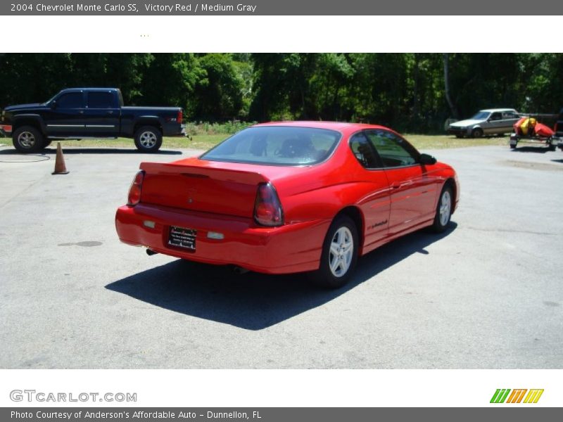 Victory Red / Medium Gray 2004 Chevrolet Monte Carlo SS