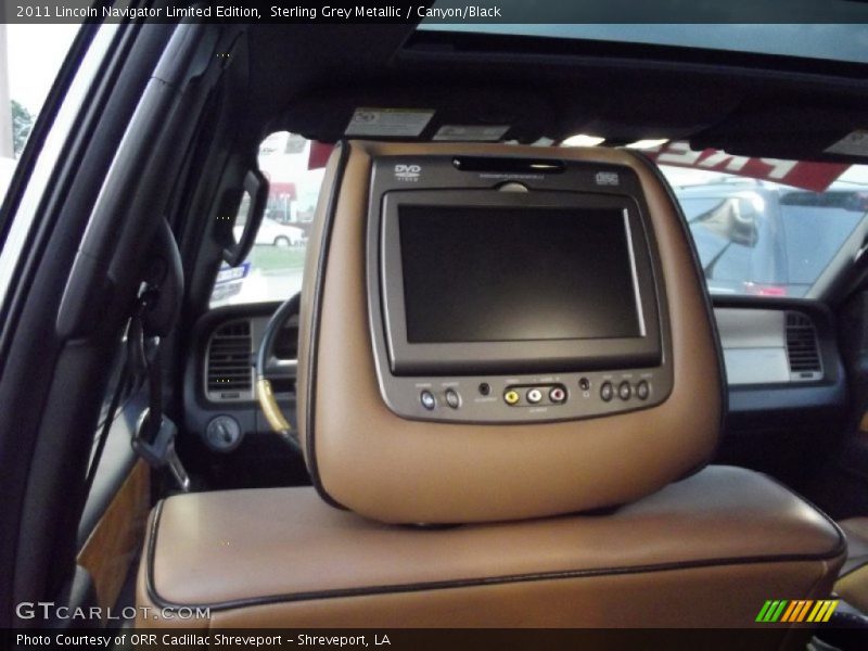 Sterling Grey Metallic / Canyon/Black 2011 Lincoln Navigator Limited Edition