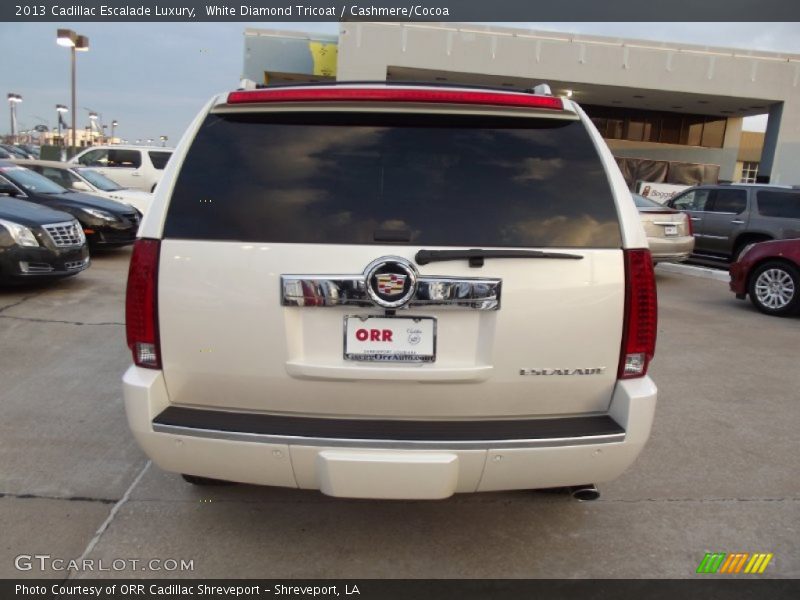 White Diamond Tricoat / Cashmere/Cocoa 2013 Cadillac Escalade Luxury