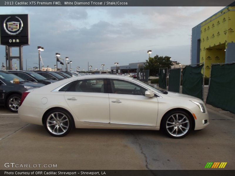 White Diamond Tricoat / Shale/Cocoa 2013 Cadillac XTS Premium FWD