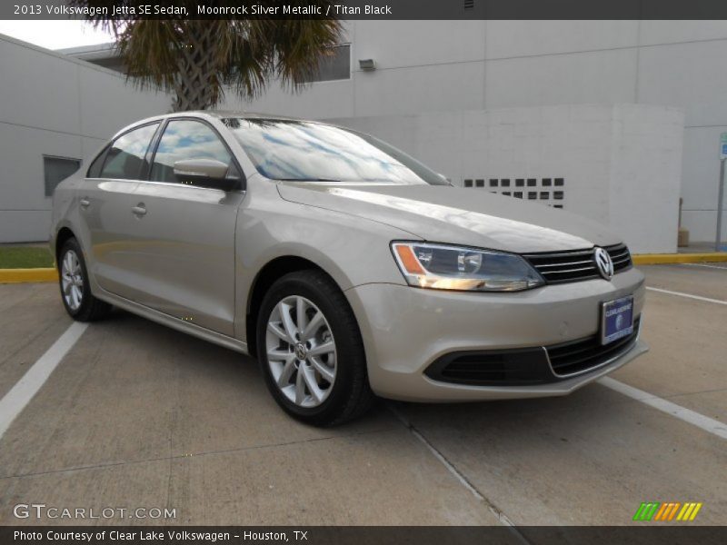 Moonrock Silver Metallic / Titan Black 2013 Volkswagen Jetta SE Sedan