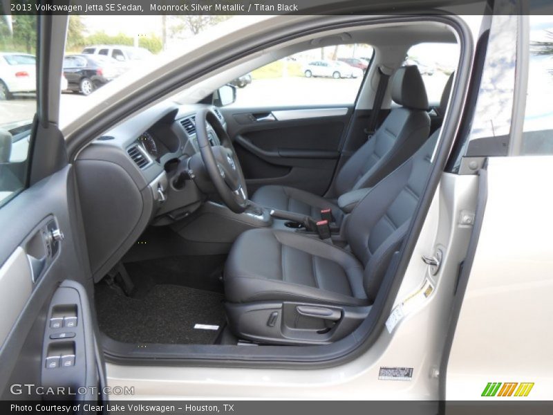 Moonrock Silver Metallic / Titan Black 2013 Volkswagen Jetta SE Sedan