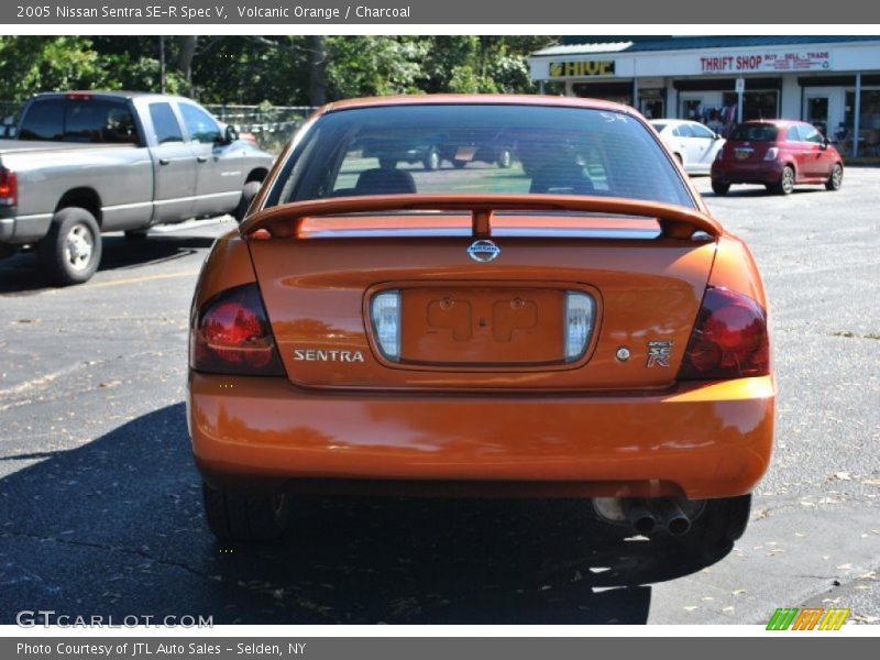 Volcanic Orange / Charcoal 2005 Nissan Sentra SE-R Spec V