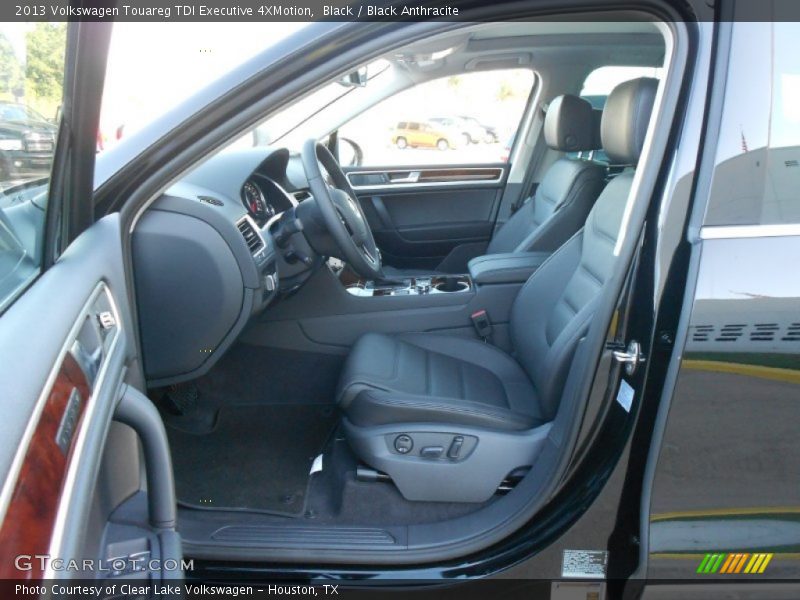 Black Anthracite Interior - 2013 Touareg TDI Executive 4XMotion 