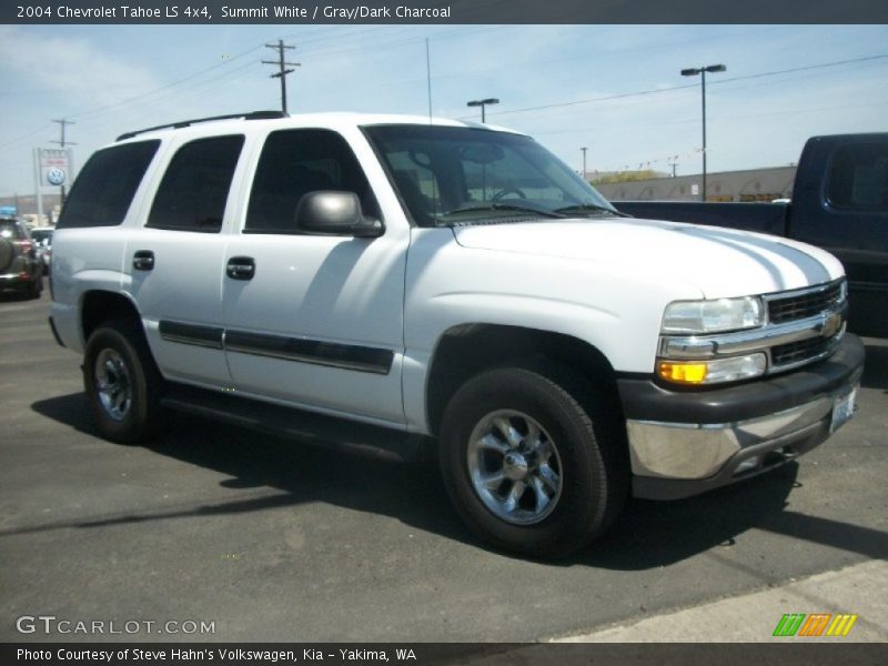 Summit White / Gray/Dark Charcoal 2004 Chevrolet Tahoe LS 4x4