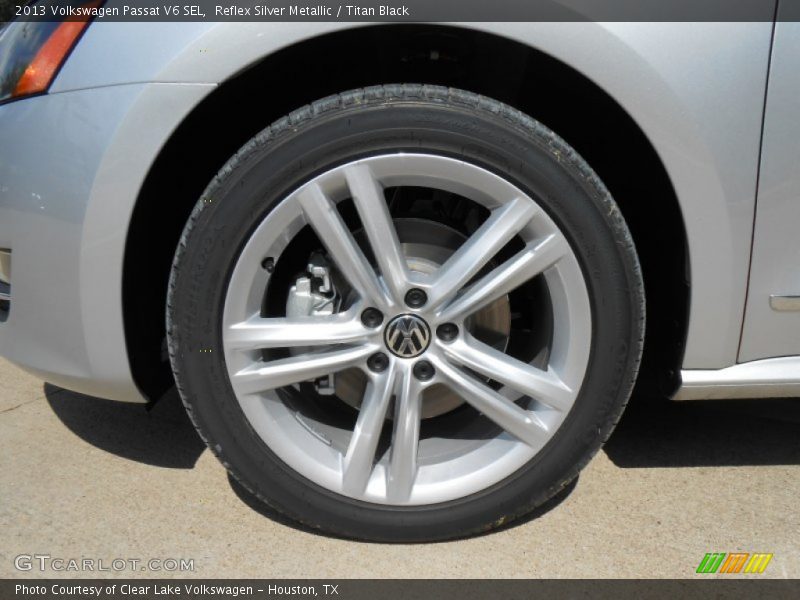 Reflex Silver Metallic / Titan Black 2013 Volkswagen Passat V6 SEL