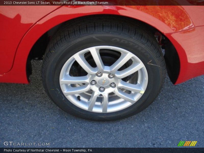 Victory Red / Jet Black/Dark Titanium 2013 Chevrolet Sonic LT Sedan