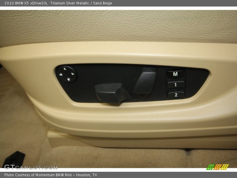 Titanium Silver Metallic / Sand Beige 2010 BMW X5 xDrive30i