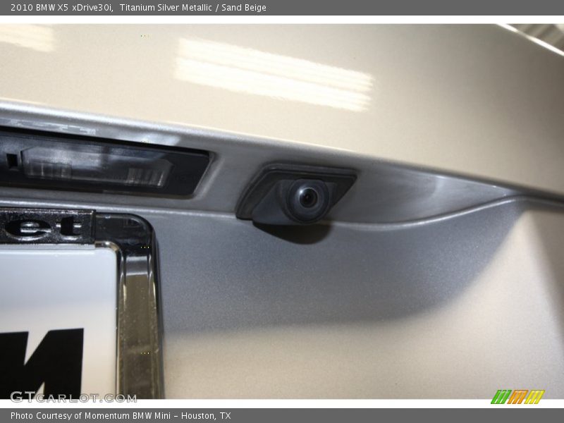 Titanium Silver Metallic / Sand Beige 2010 BMW X5 xDrive30i