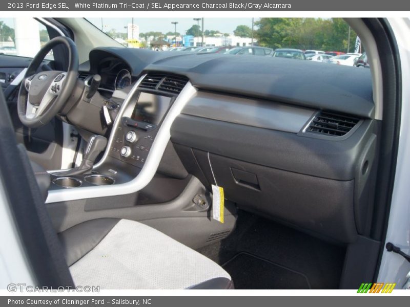 White Platinum Tri-Coat / SEL Appearance Charcoal Black/Gray Alcantara 2013 Ford Edge SEL
