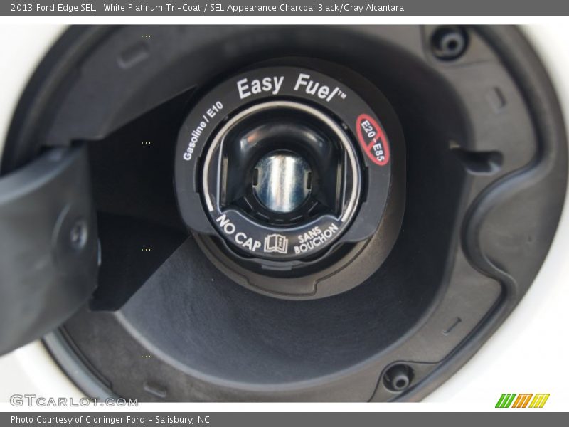 White Platinum Tri-Coat / SEL Appearance Charcoal Black/Gray Alcantara 2013 Ford Edge SEL